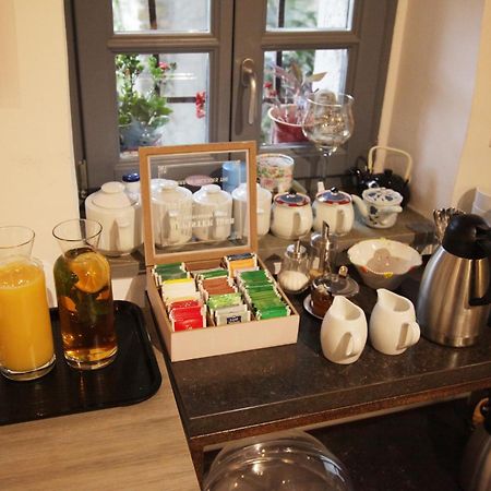 Boutique Hotel Dvor Доброво Екстериор снимка