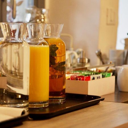 Boutique Hotel Dvor Доброво Екстериор снимка