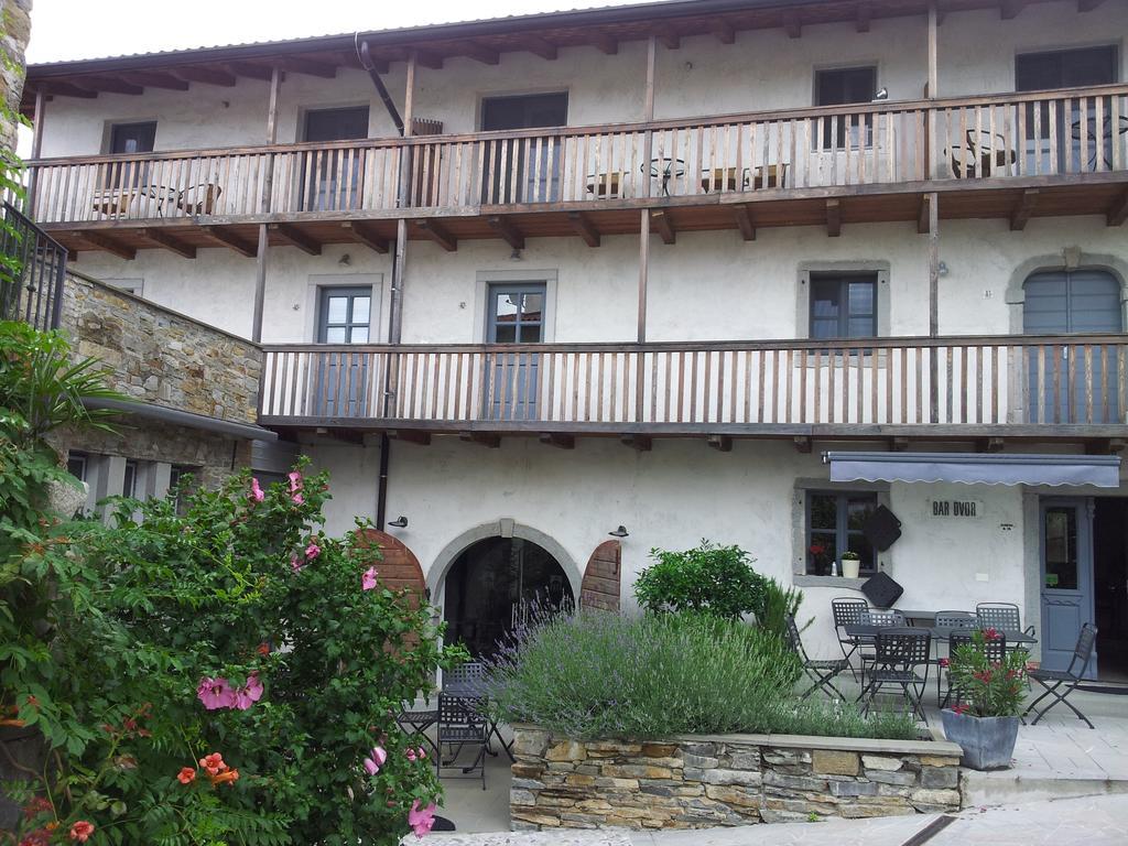 Boutique Hotel Dvor Доброво Екстериор снимка