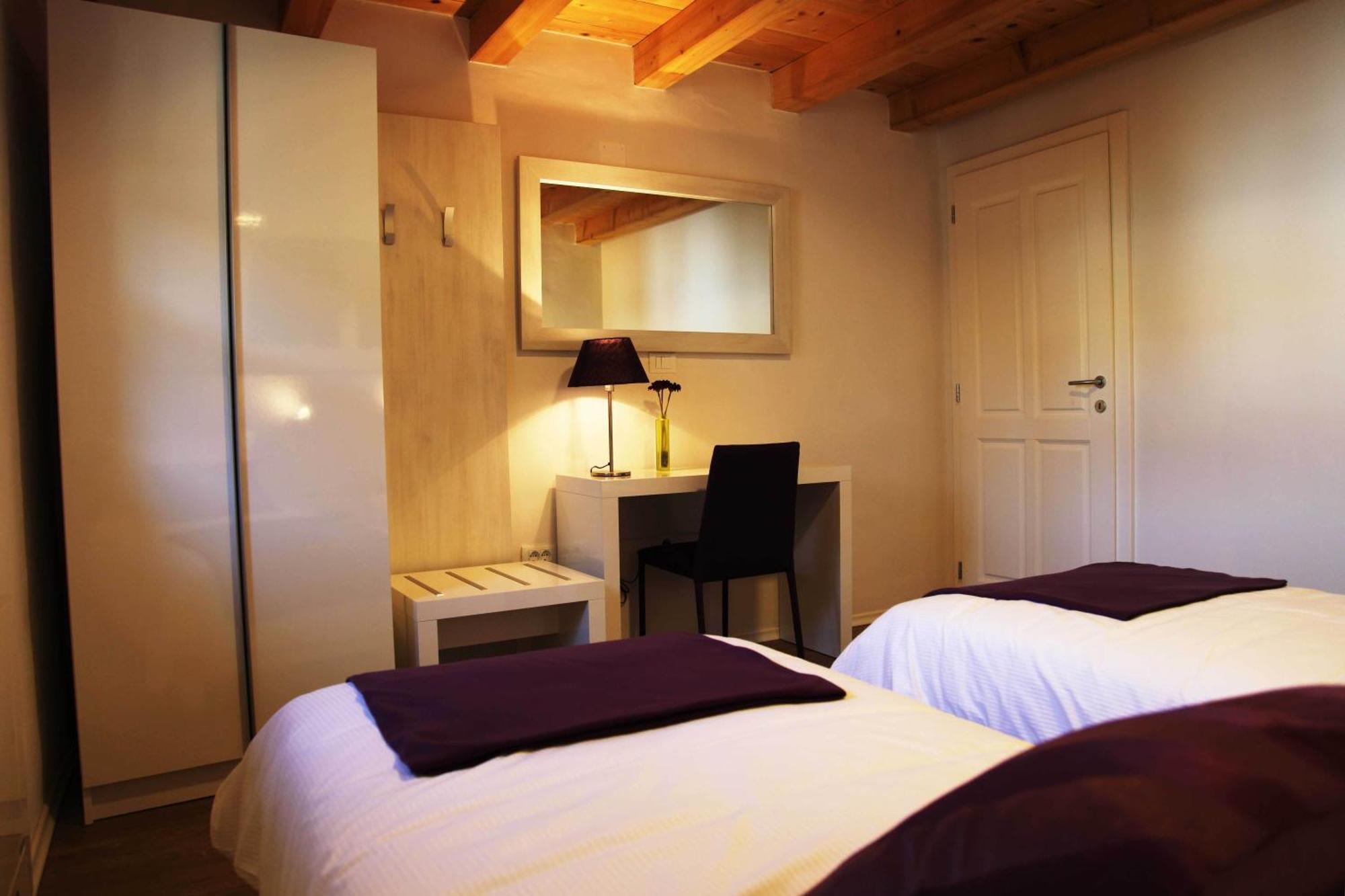 Boutique Hotel Dvor Доброво Стая снимка