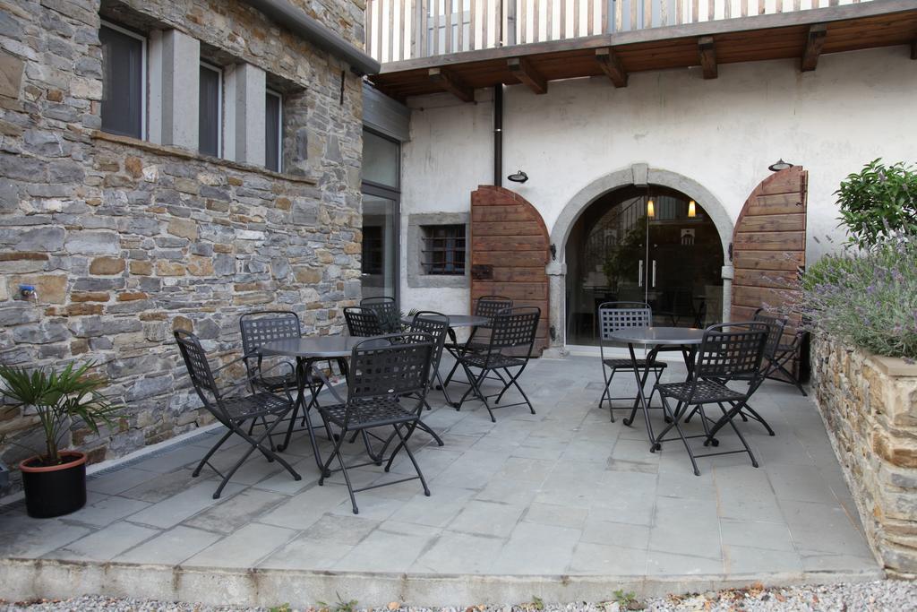 Boutique Hotel Dvor Доброво Екстериор снимка