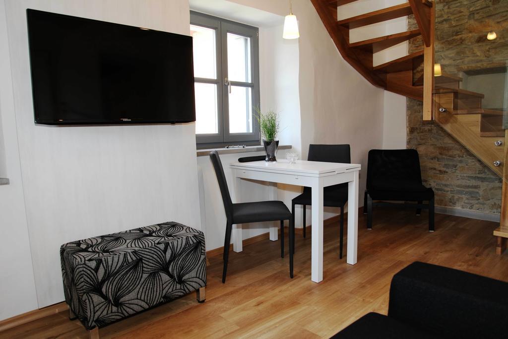 Boutique Hotel Dvor Доброво Стая снимка