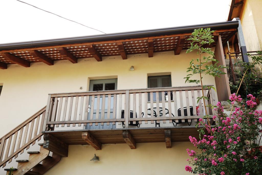 Boutique Hotel Dvor Доброво Екстериор снимка