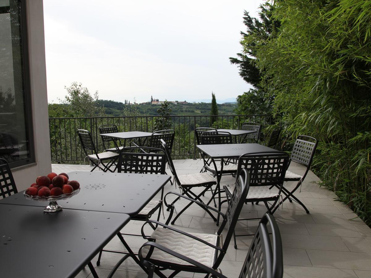Boutique Hotel Dvor Доброво Екстериор снимка